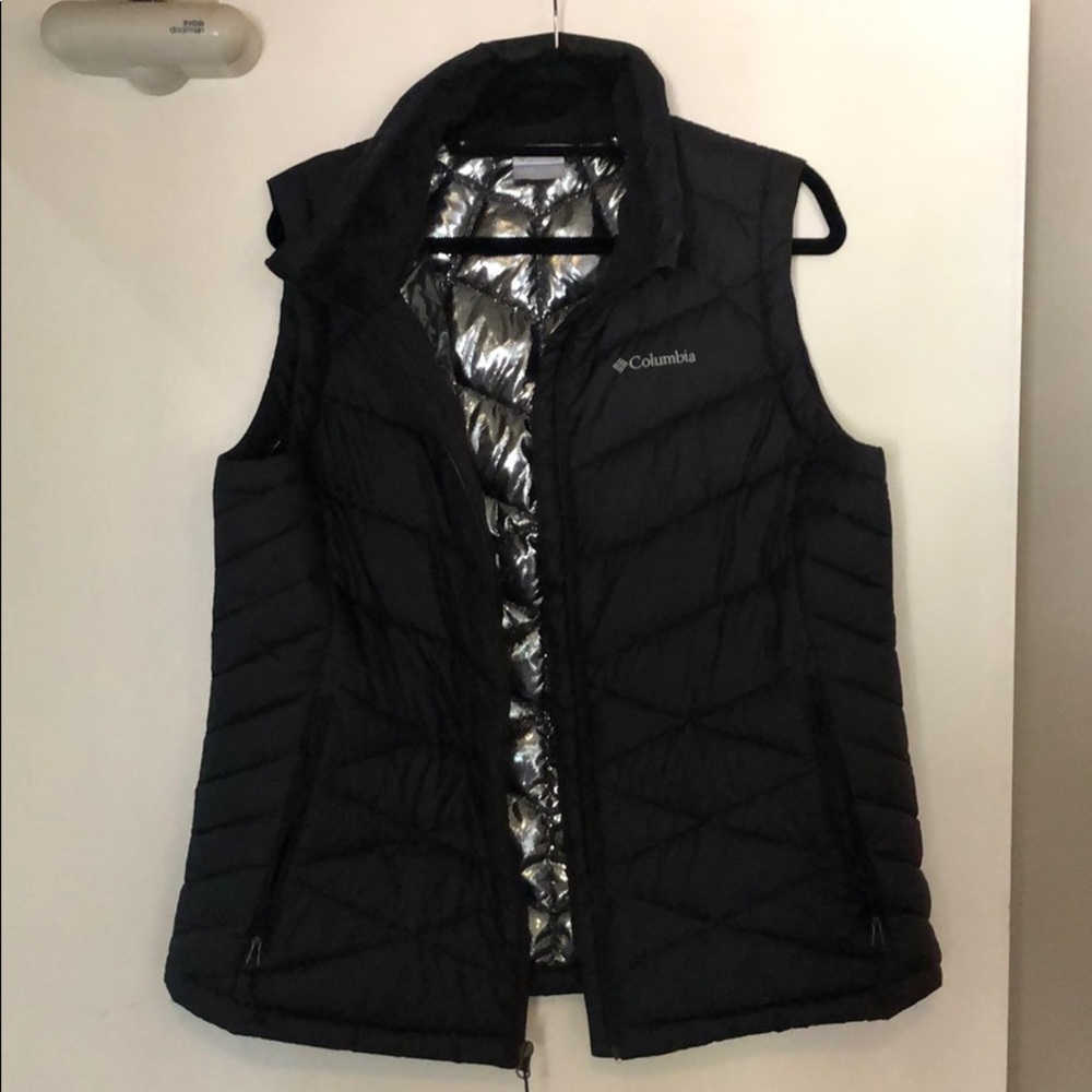 Columbia puffer vest